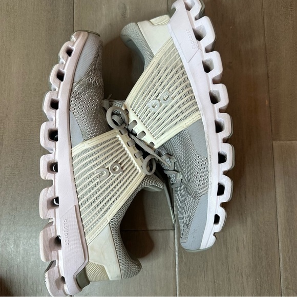 On Running Cloudswift Glacier Grey Women’s 7.5 - Picture 2 of 12